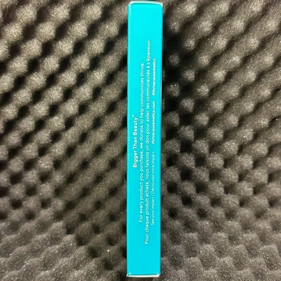 Thrive Causemetics Brilliant Eye Brightener Multi-tasking Eyeshadow Stick - Picture 4 of 10